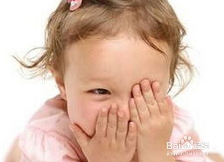 儿童嘴角抽动眨眼要当心 可能患上抽动症 